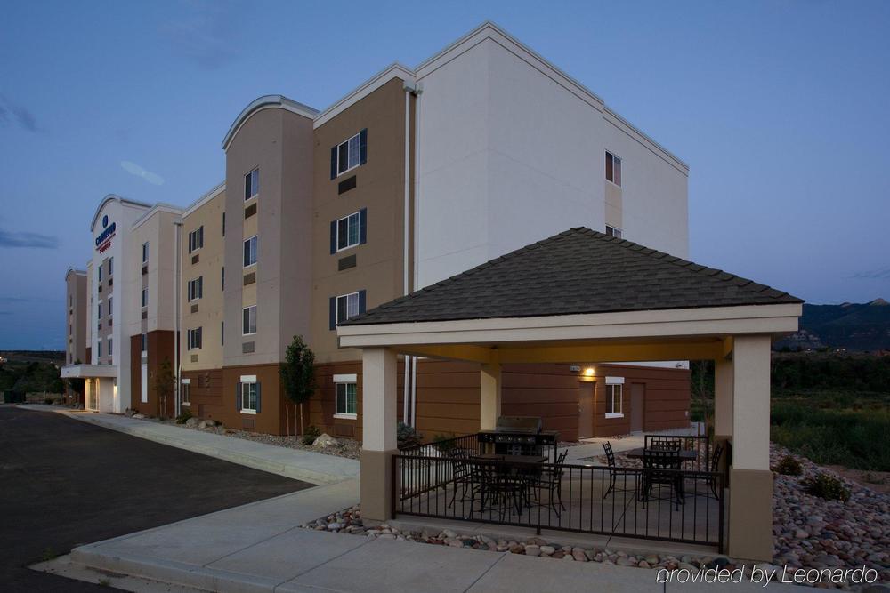 Western Slope Suites Parachute Екстер'єр фото